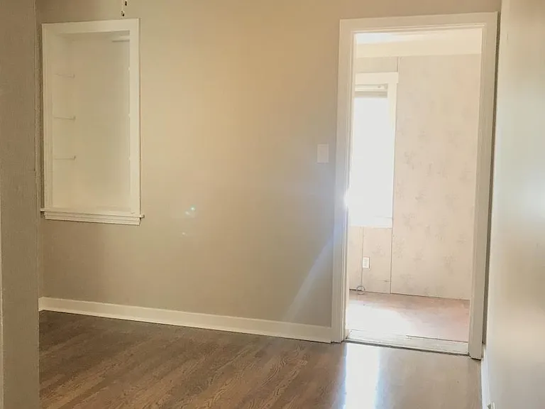 4915 Hull St #1E — Photo 10