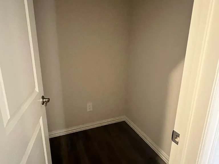 4005 Turpin Dr — Photo 22