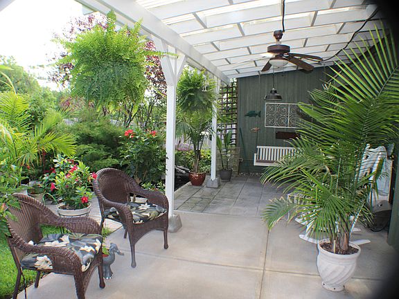 5th image of 13752 Camden Ave