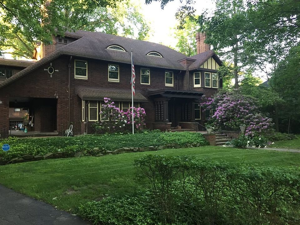 1st image of 3090 Fairmount Blvd