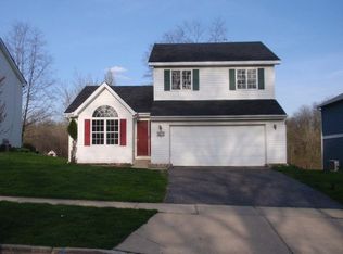 989 Cookane Ave, Elgin, IL 60120