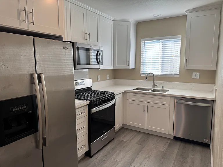 2737 Blakeman Ave #1/2 — Photo 3