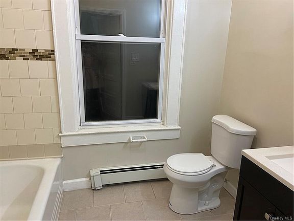 3rd image of 77 North St