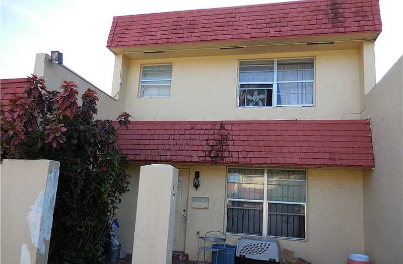 1st image of 608 NW 179th St #608