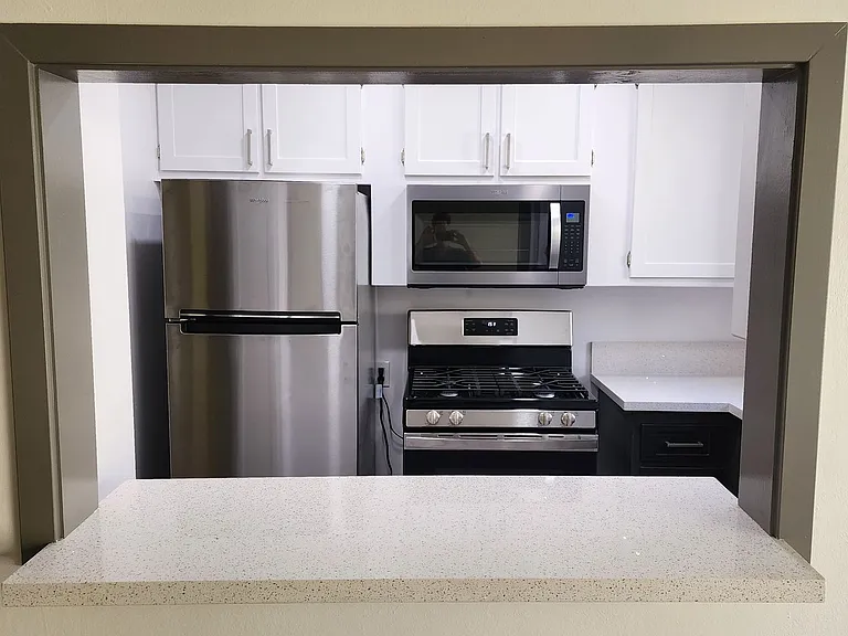 Ogden Apartments — Photo 4