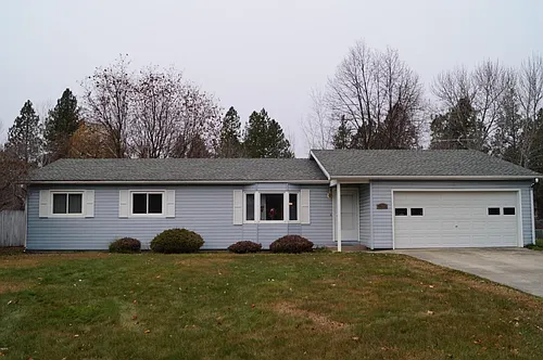 10345 Lakewood Pl Photo 1