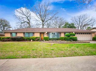 3011 Gilmer Rd, Longview, TX 75604