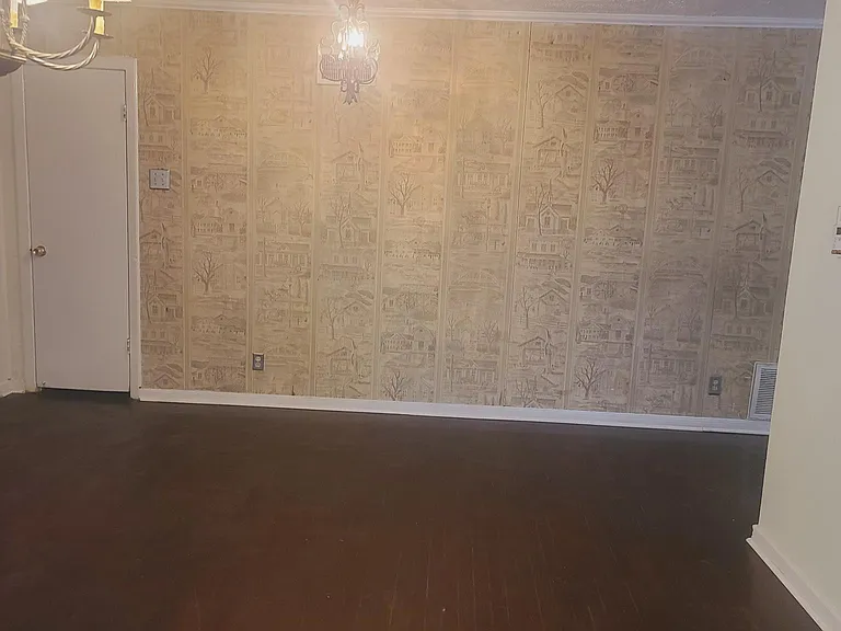 1828 Lucas Dr — Photo 5