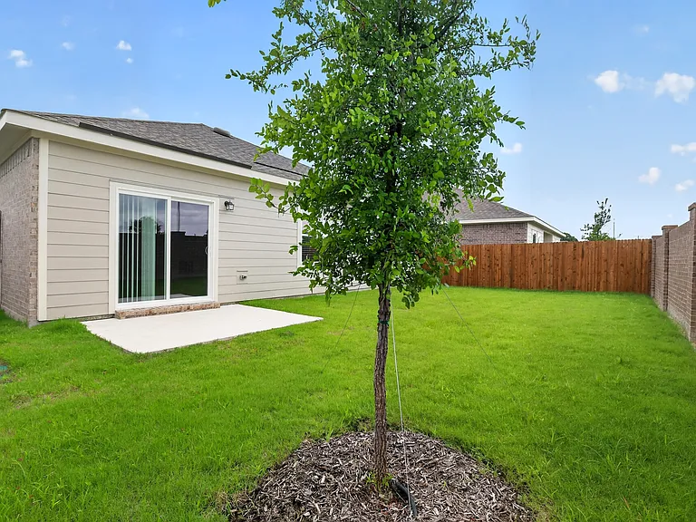 4725 Harlequin Dr — Photo 7