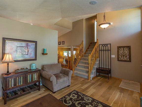 4th image of 6503 S Woodland Ct