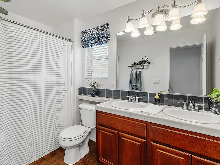 35839 Crickhowell Ave — Photo 17