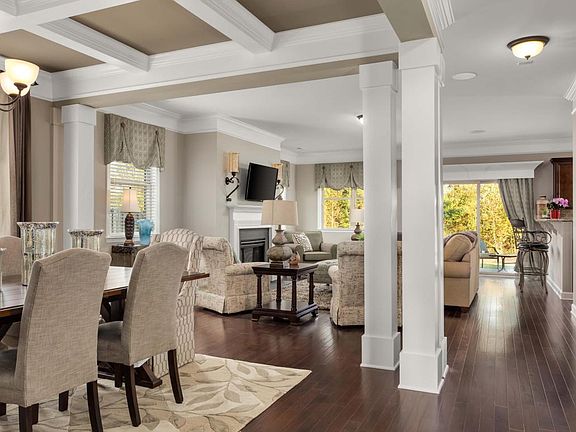 4th image of 4059 Castlewick Ave