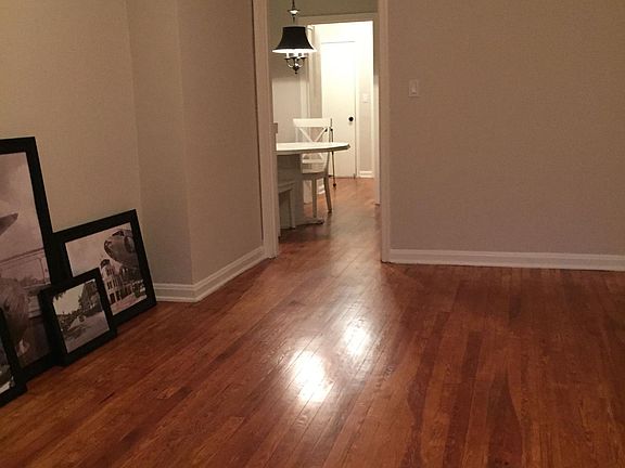 4th image of 2562 Dellwood Ave APT 1