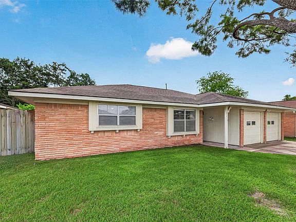5th image of 7415 Troulon Dr