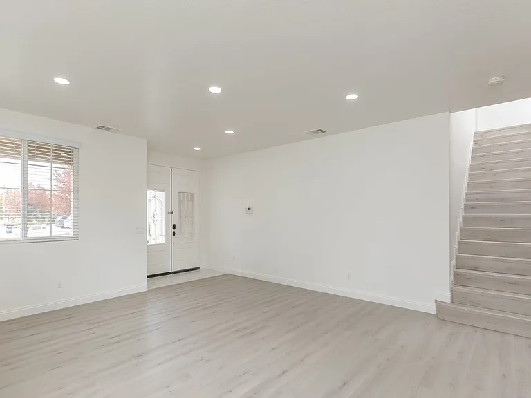 38938 Malva Rosa Dr — Photo 4
