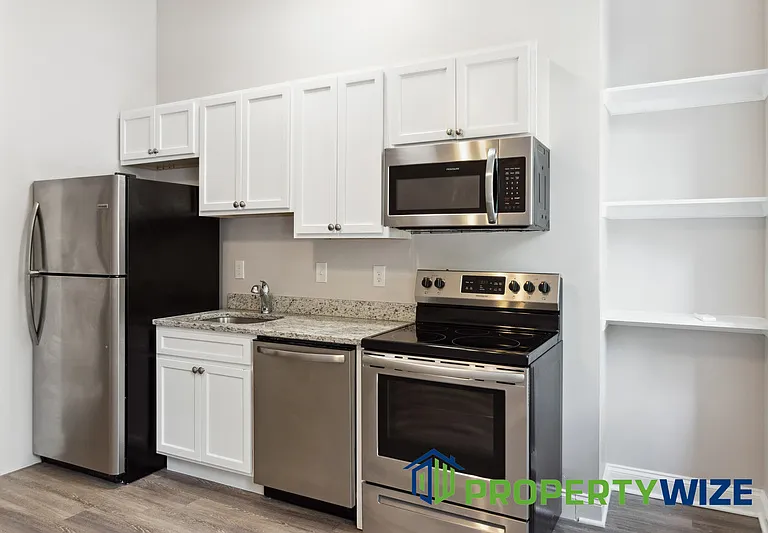 833 Hollins St #1F — Photo 7