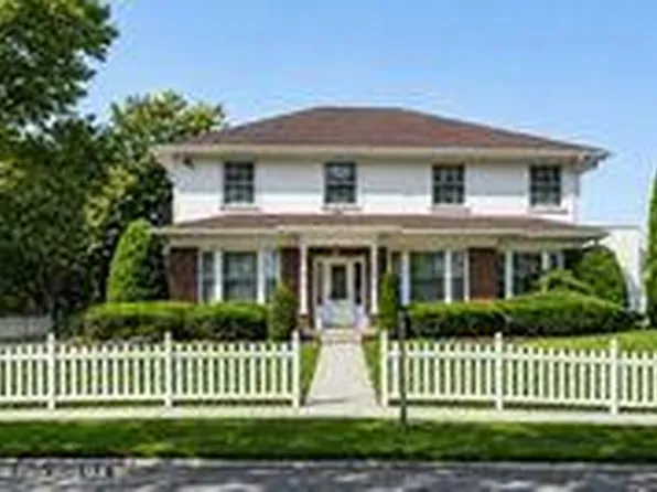 65 Cromwell Ave, Staten Island, NY 10304