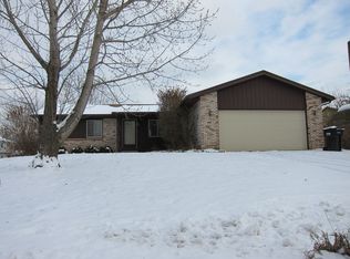 2610 Eastlake Dr SW, Grandville, MI 49418