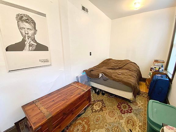 2nd image of 3316 S Lituanica Ave Floor 2