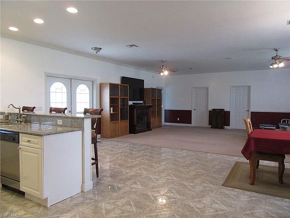 4th image of 248 E Mariana Ave