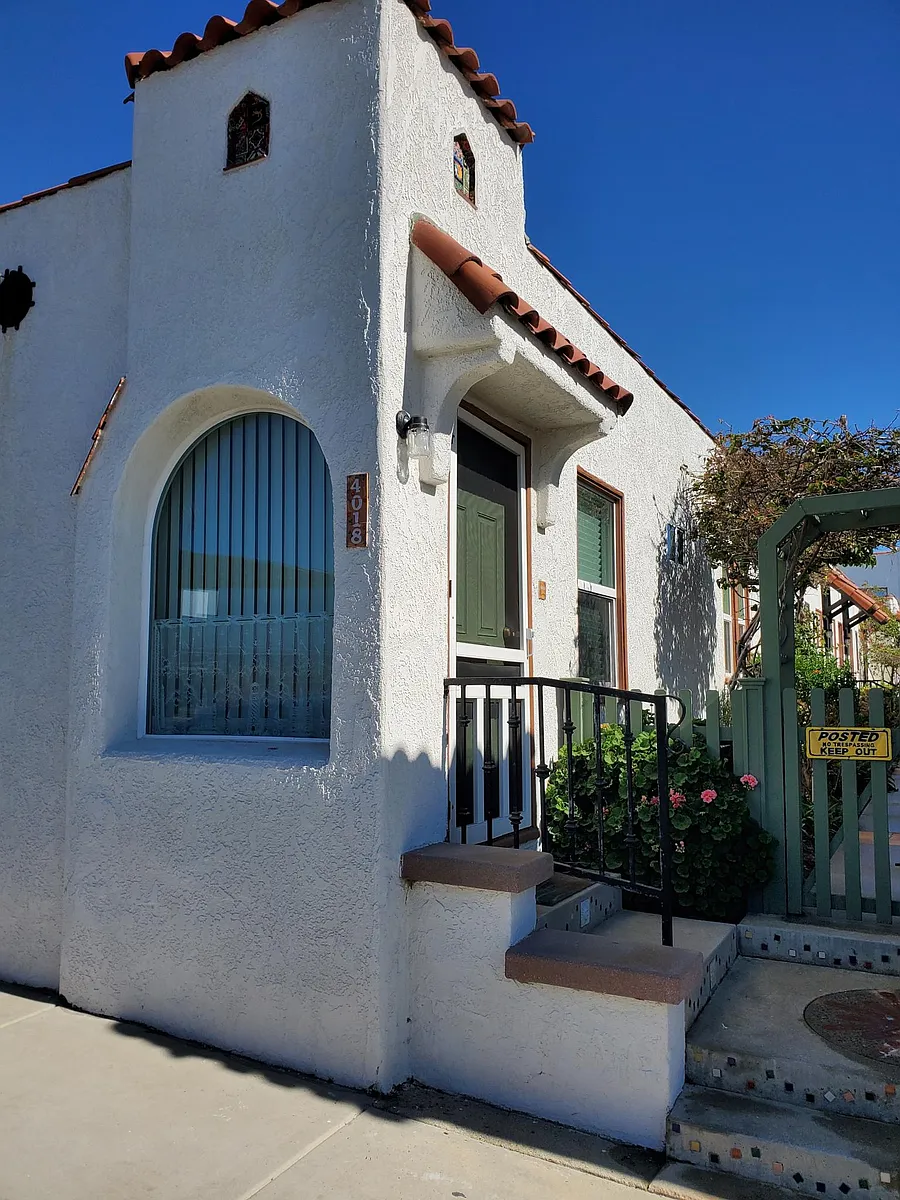 Building Photo - 4028 S Gaffey St #1/2