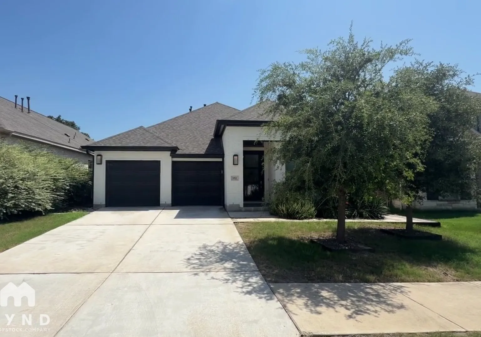 4 bed, 3.0 bath, 2373 sqft, $2,780 — Photo 1