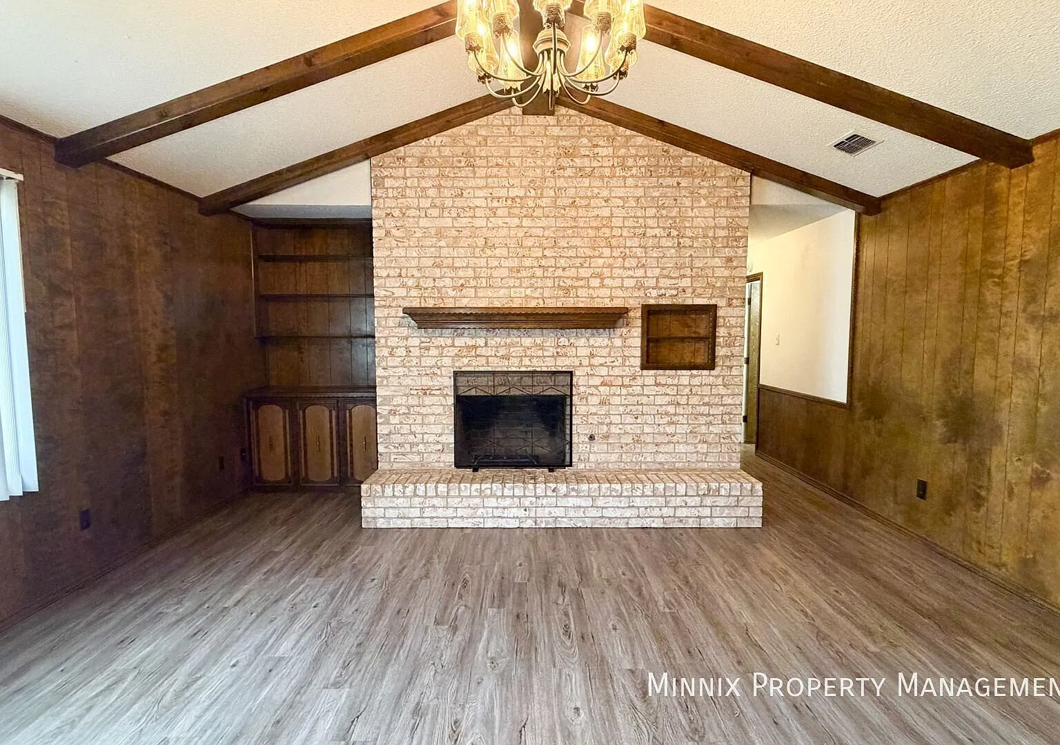 2 bedroom/ 1.5 bath For Rent in Lubbock | 7004 Hartford #A | Pet Friendly — Photo 3