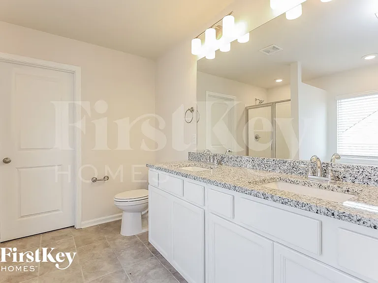 413 Stonefence Dr — Photo 10