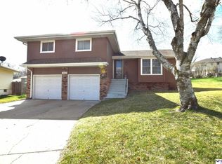 2112 S 162nd Cir, Omaha, NE 68130