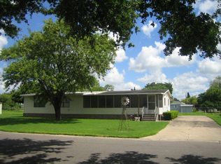 214 Buckboard Dr, Mission, TX 78574