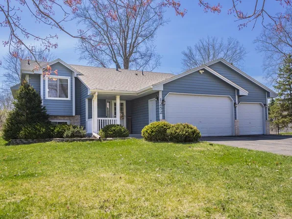 1252 Otter Ridge Rd, White Bear Township, MN 55110