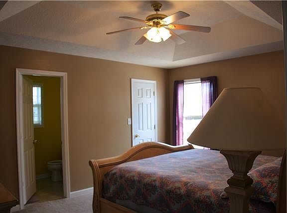 4th image of 1637 Cedar Springs Cir