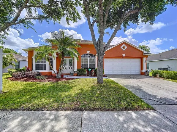 1626 Brooksbend Dr, Zephyrhills, FL 33543