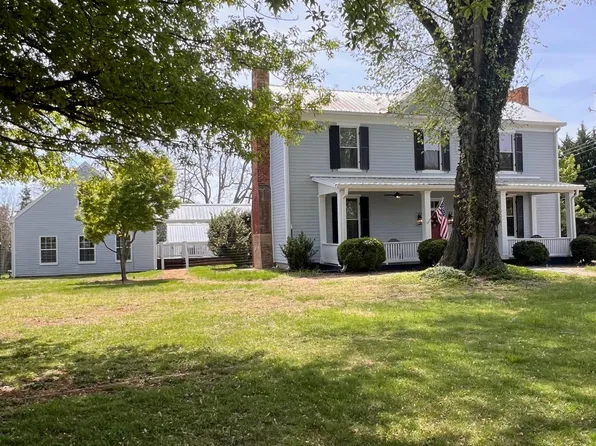 260 N Main St, Amherst, VA 24521