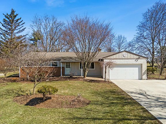 2nd image of 5078 N Lake Hill Dr