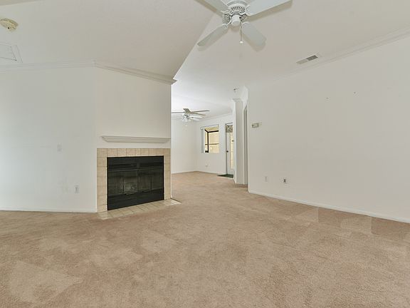 4th image of 3528 Paseo De Los Americanos Unit 122