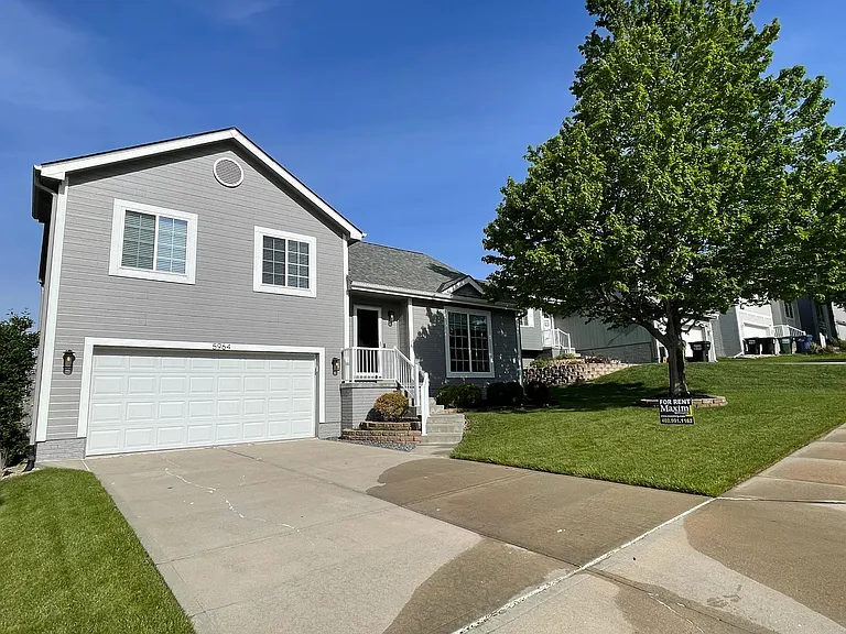 5964 S 186th Ave — Photo 36