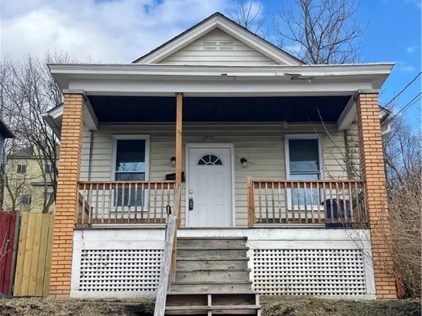 2712 Glen Mawr St, Pittsburgh, PA 15204