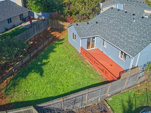 2nd image of 9202 NE 132nd Ave
