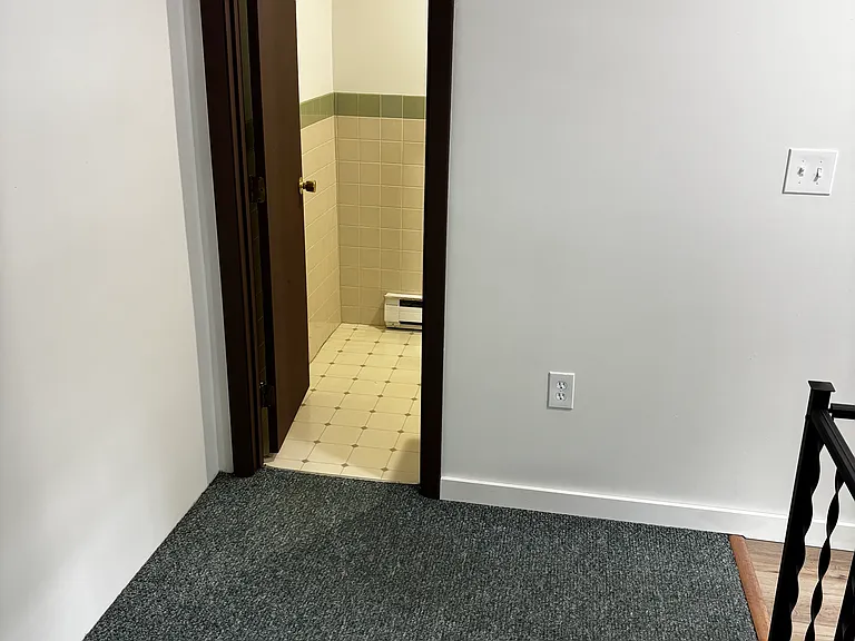 4 Prescelly Dr #4B — Photo 12