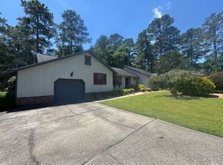 3619 Thorndike Dr, Fayetteville, NC 28311