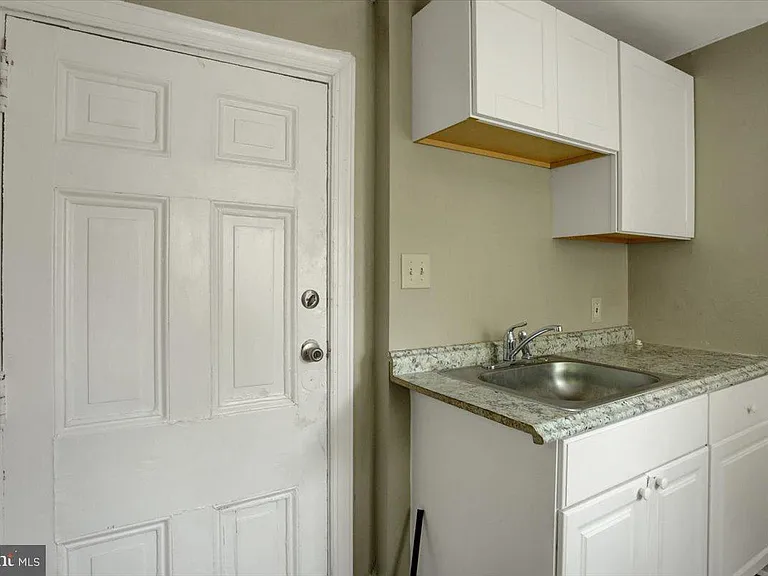 217 S Prospect St #3 — Photo 9