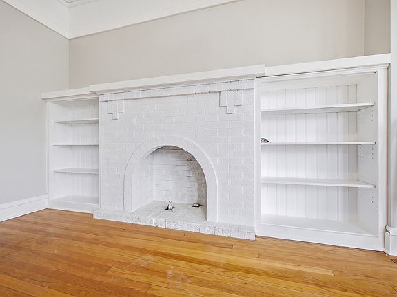 4th image of 5233 W Potomac Ave