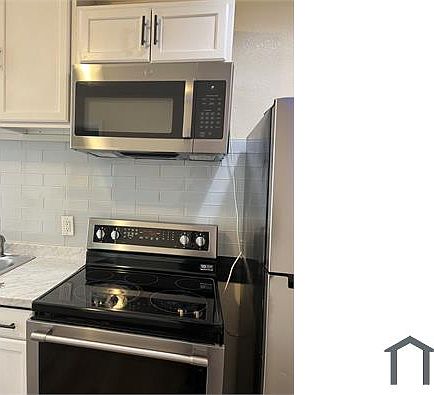 2nd image of 1104 W 24th St