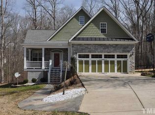 76 E Alex Dr, Clayton, NC 27520
