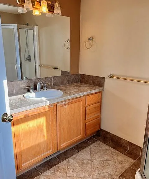 3349 NE Mendenhall Dr — Photo 8