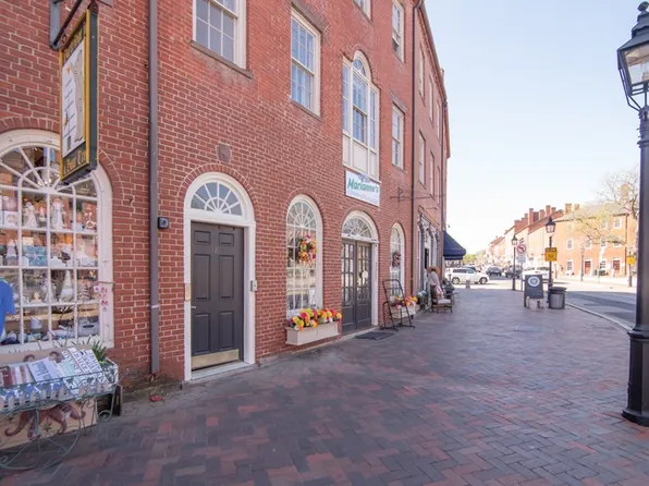 18 Market Sq APT 3, Newburyport, MA 01950