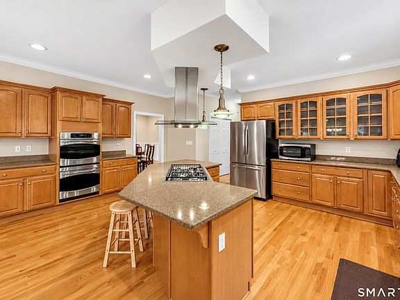 5th image of 24 Judd Hill Road