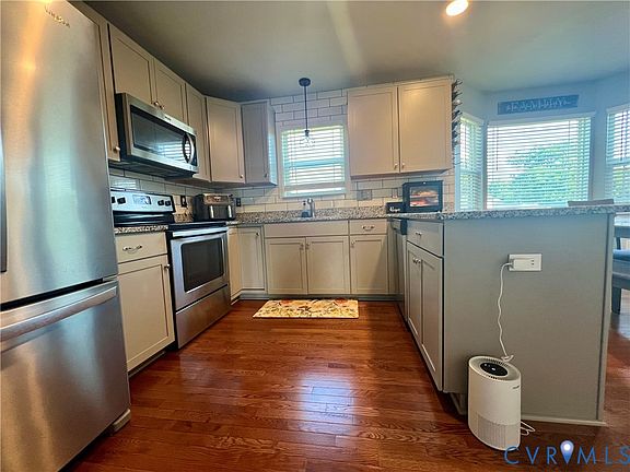 2nd image of 6409 Crested Eagle Ln