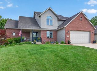 3107 Manchester Ln, Schererville, IN 46375